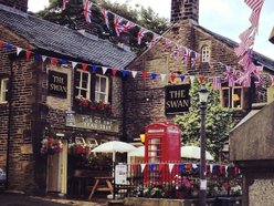 The Swan, Dobcross