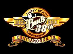 Buds Sports Bar