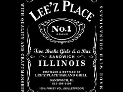 Lee'z Place Bar & Grill