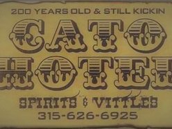 Cato Hotel Bar & Grill