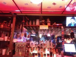 Bailey's Bar & Grill Pool & Billiard Hall