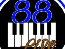 88 Live Piano Bar