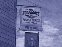 Dundee's Roadhouse