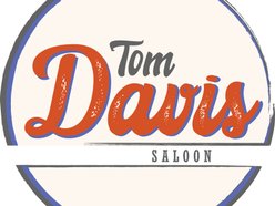 Tom Davis Saloon