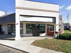 The 6 Bar and Grill