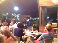 Hyde Park Bar & Grill