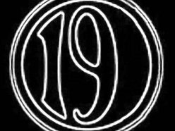 19 Broadway Bar & Night Club