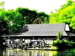the boathouse of victoria park the boathouse of victoria park