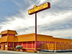 Rising Sun Palace and Sunset Lounge