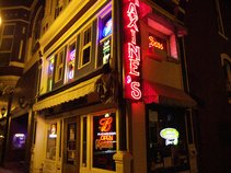 Maxine's