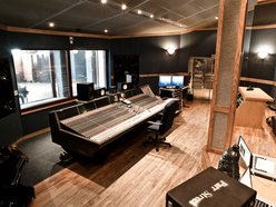 Beatmatch Productions @ Parr Street Studios