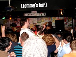 Tommy's Bar