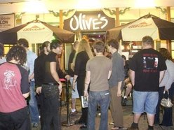 Olive's