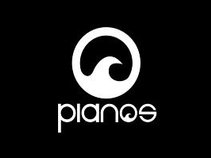Pianos (Showroom)